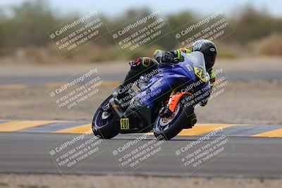 media/Sep-10-2022-SoCal Trackdays (Sat) [[a5bf35bb4a]]/Turn 2 (1pm)/